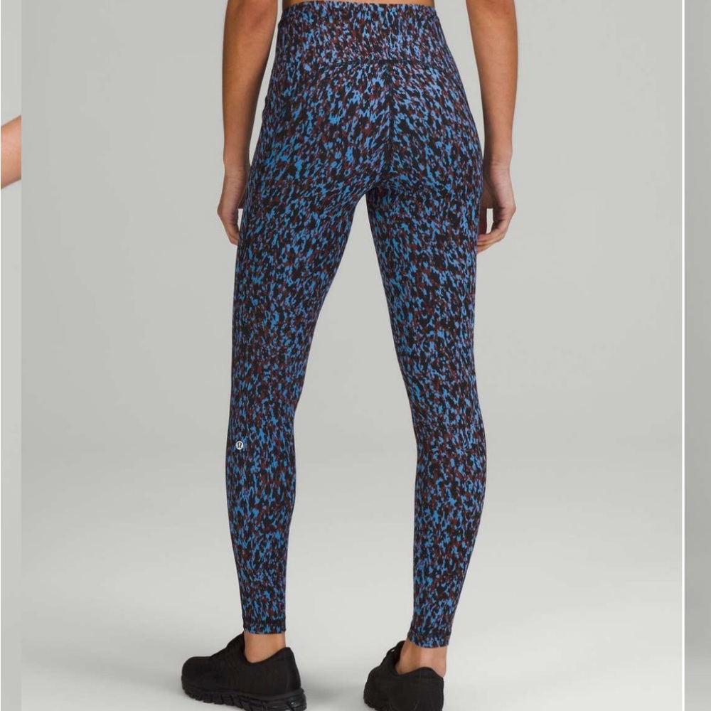 Lululemon Swift Speed High-Rise Tight 28” - Picture 4 of 10